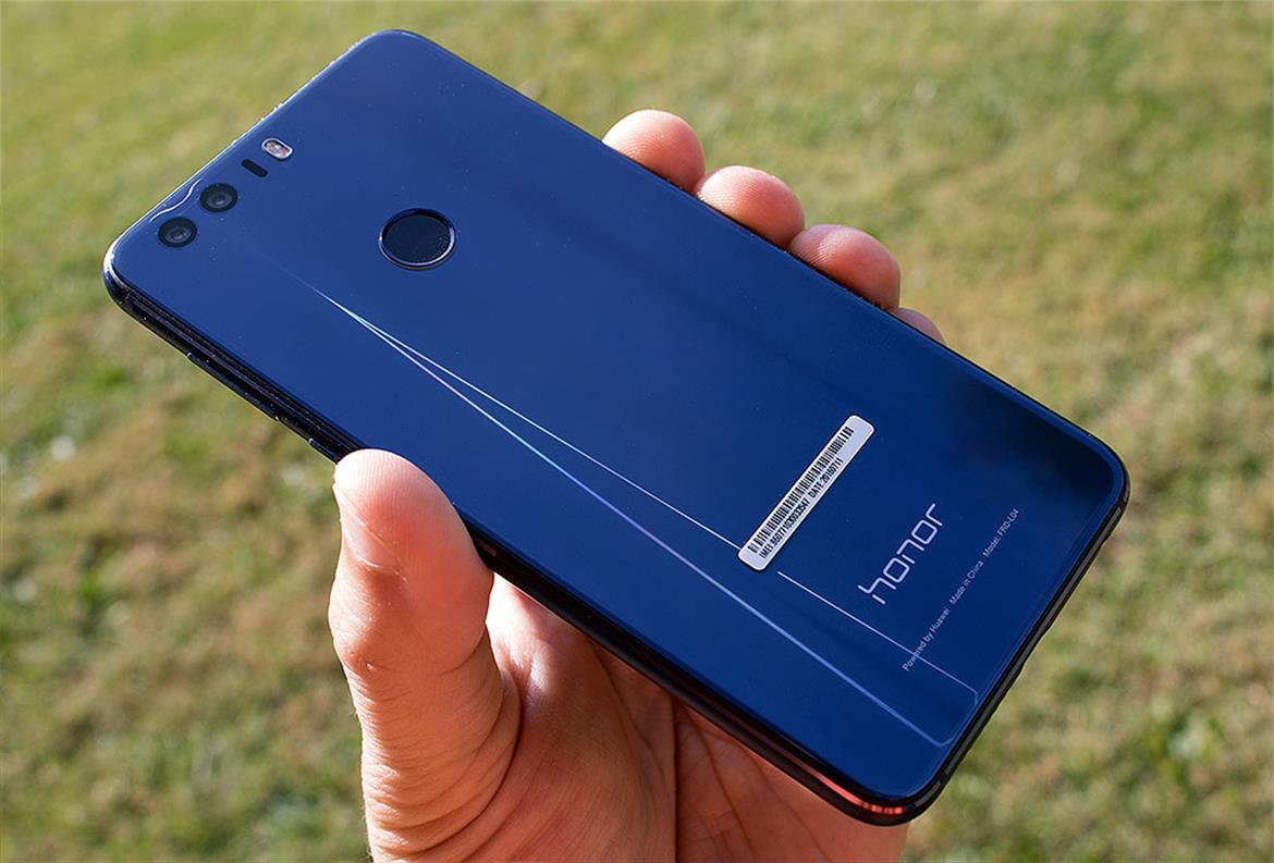 Huawei Honor 8 Review: A Stylish, Affordable Android Smartphone
