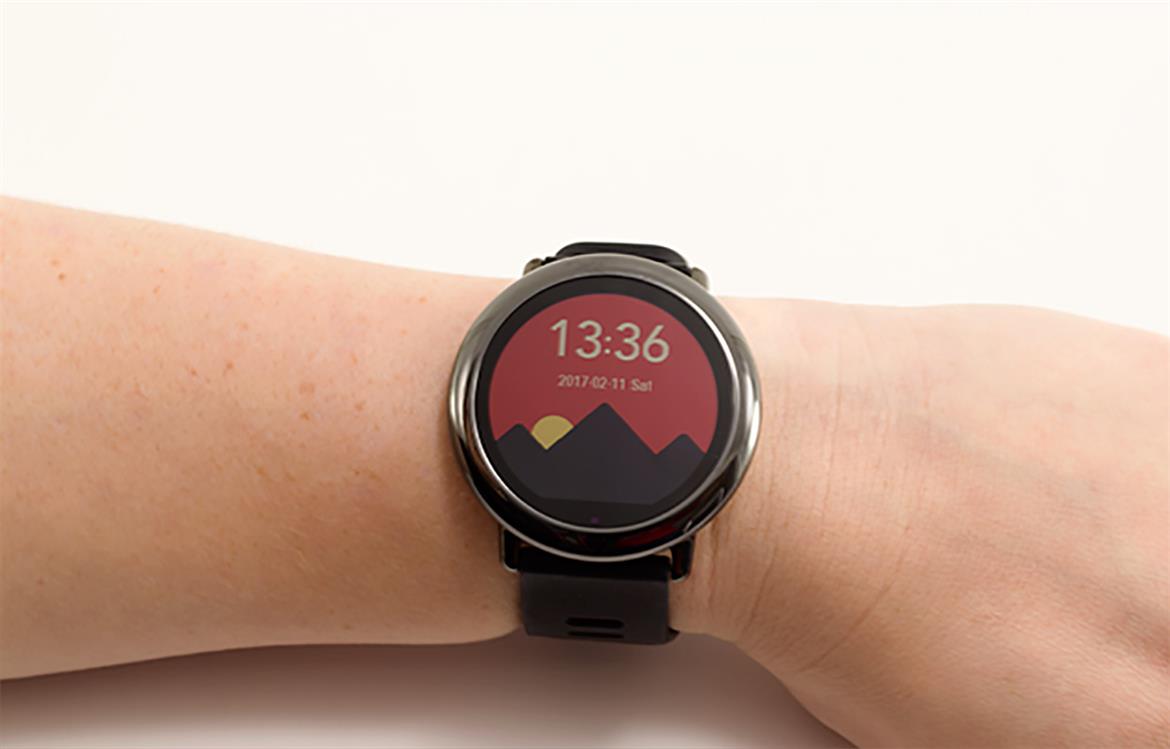Amazfit Pace GPS Smartwatch Review: Sleek, Attractive, And Great Battery Life