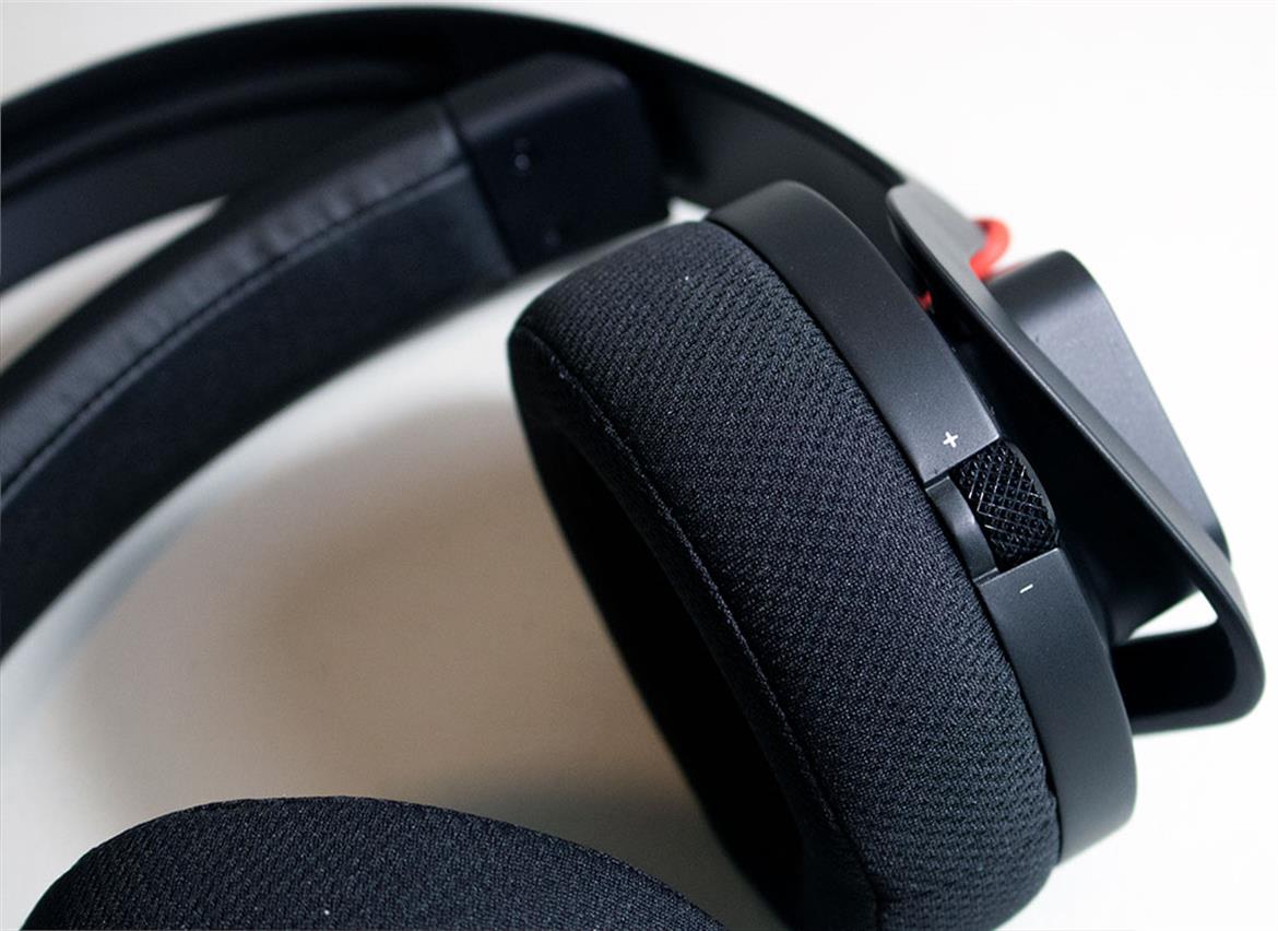 HP Omen Mindframe Headset Review: Totally Cool Cans For Gamers
