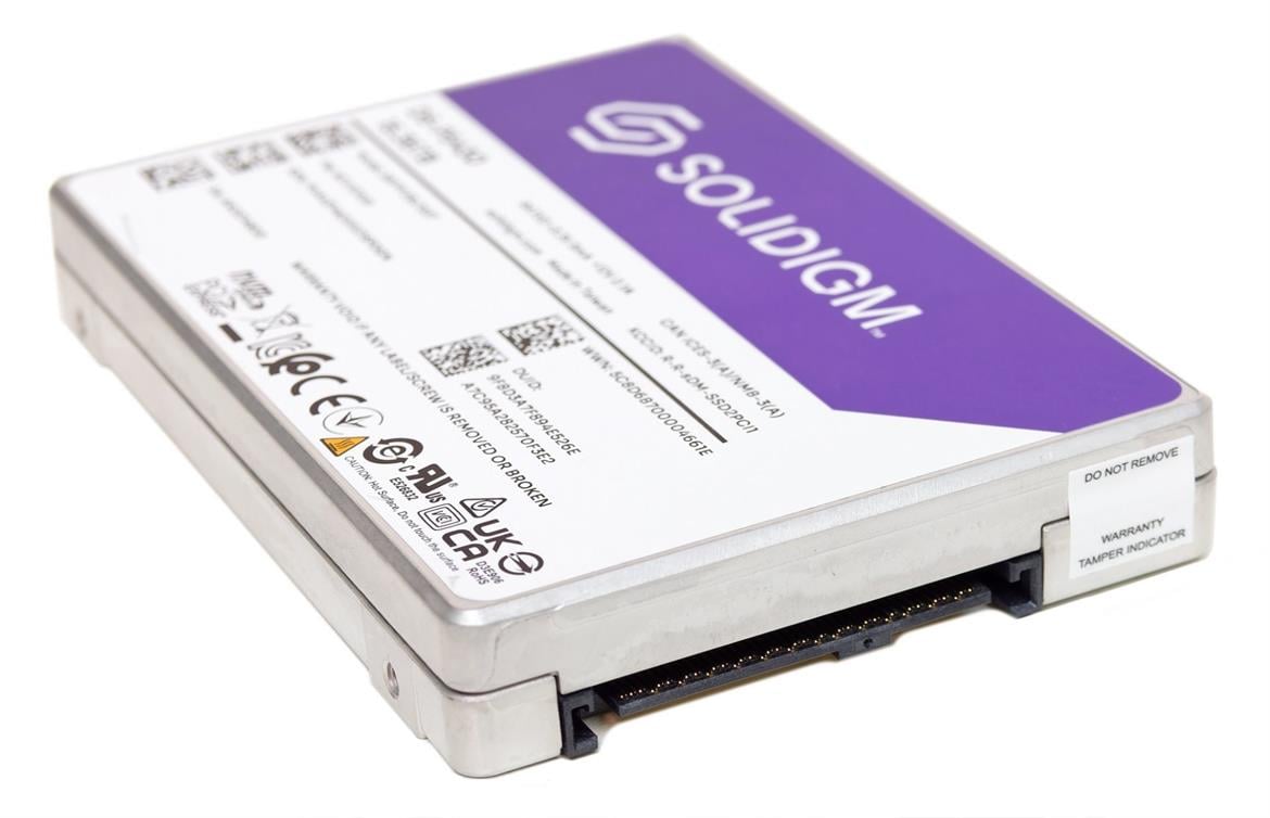 Solidigm SSD D5-P5430 Review: Speedy, Dense Data Center Storage