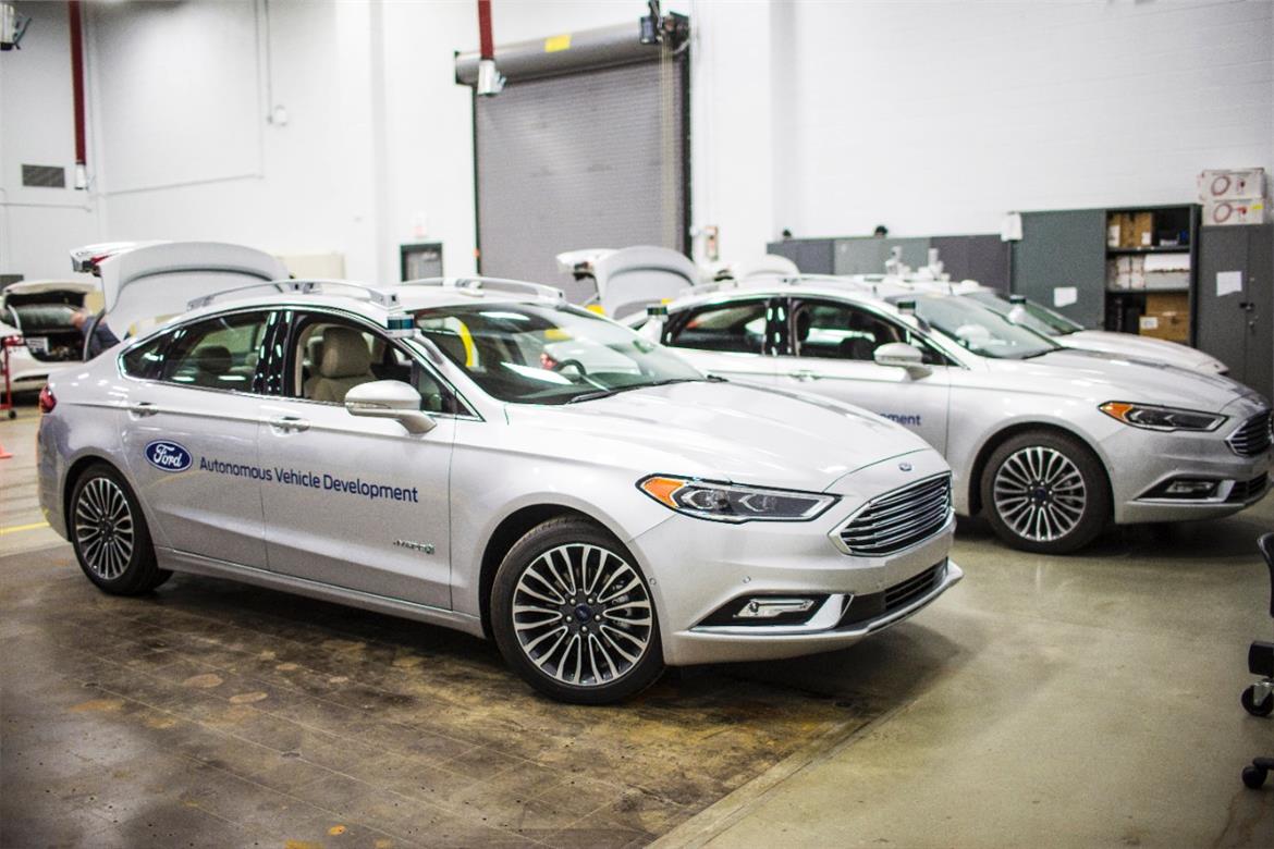 Ford’s Next Generation Self-Driving Fusion Hybrid Makes Public Debut At CES 2017