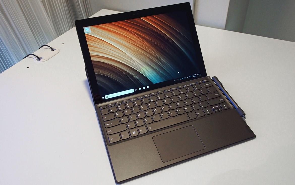 ThinkPad X1 Carbon And Miix 630 Hands-On At Lenovo CES 2018 Suite Tour