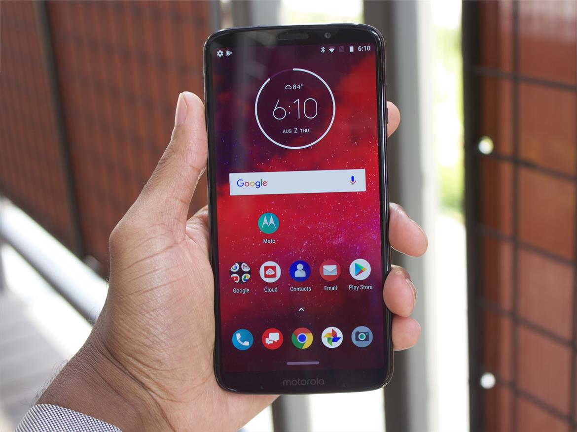 Motorola Moto Z3 Breaks Out From The Android Pack With Bleeding-Edge 5G Moto Mod