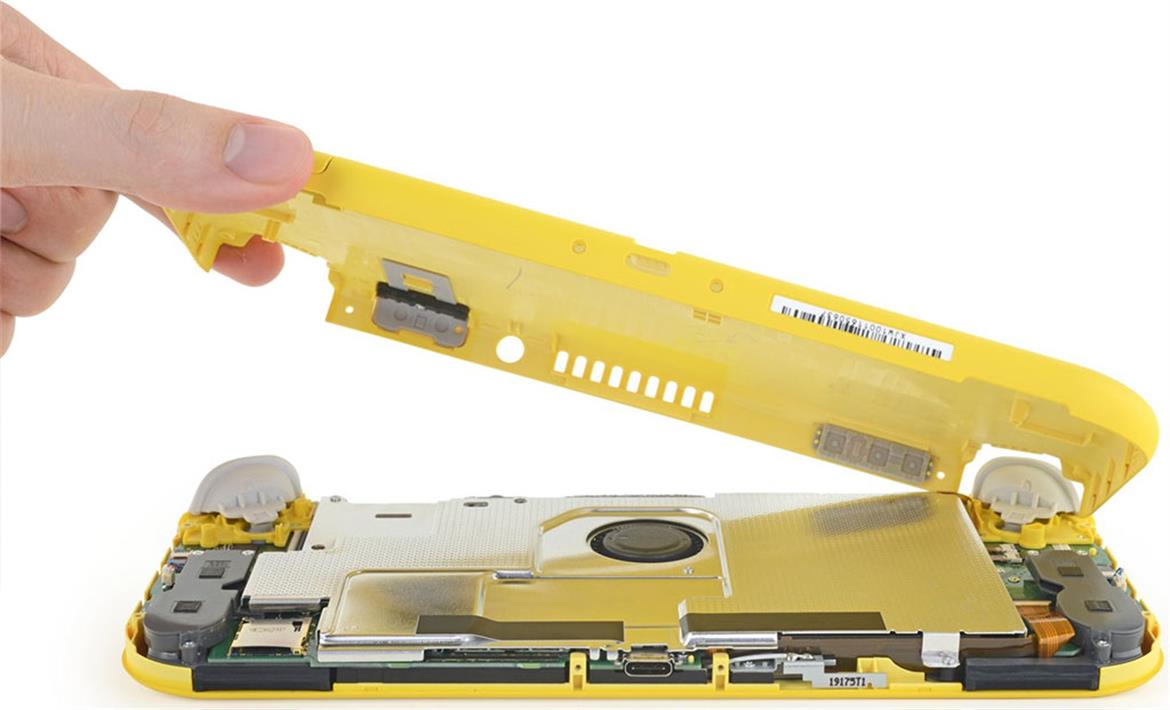 Nintendo Switch Lite Teardown Finds Revised Thumbsticks That May Fix Drifting Woes