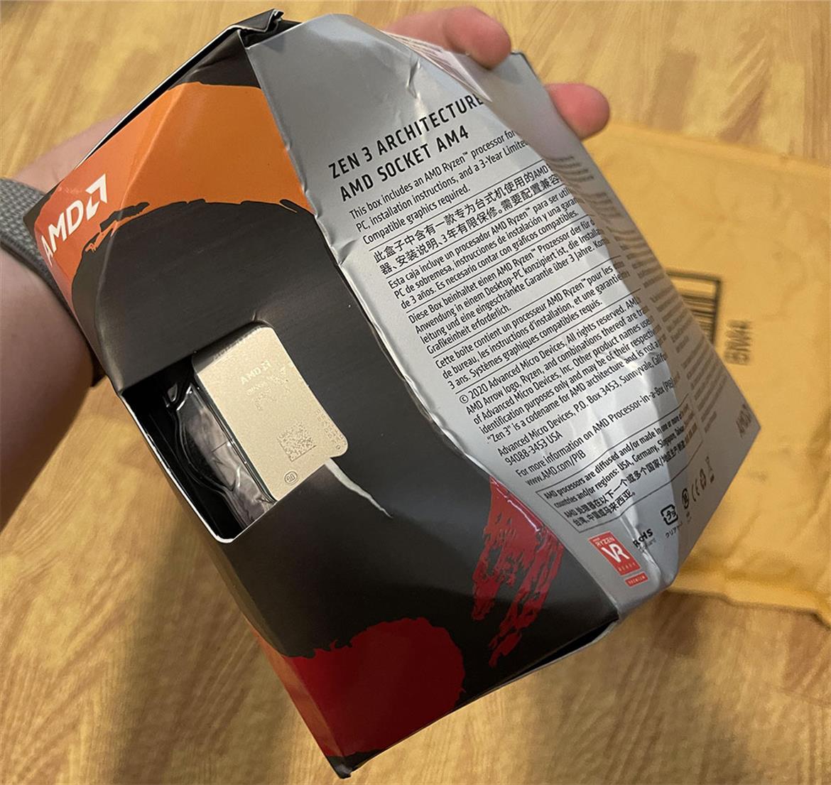 Dear Amazon, Please Stop Ruining Ryzen CPUs With Ridiculously Inadequate Packaging