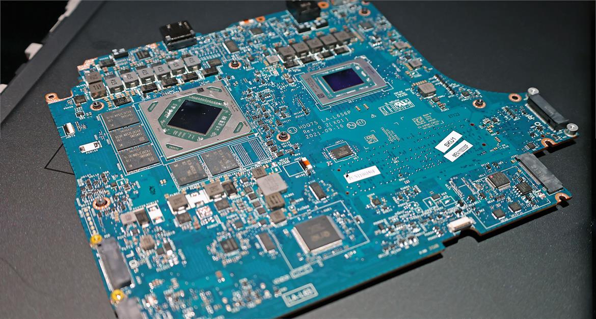 Alienware m17 R5 Rocks Next-Gen AMD Ryzen 6000 CPUs And Radeon RX 6850 XT For Gaming Dominance